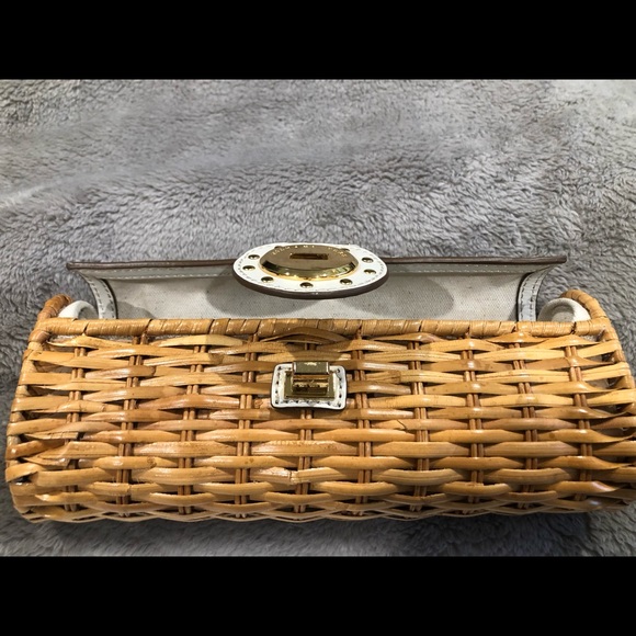 Michael Kors Santorini Straw & Leather Clutch Bag - Picture 3 of 9